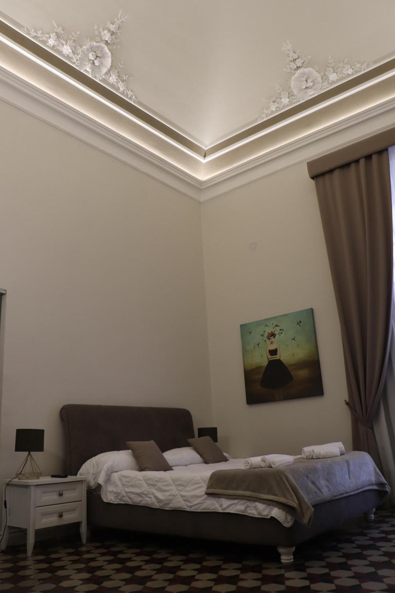 Domus Iole Appartamento Nel Centro Storico Catânia Exterior foto